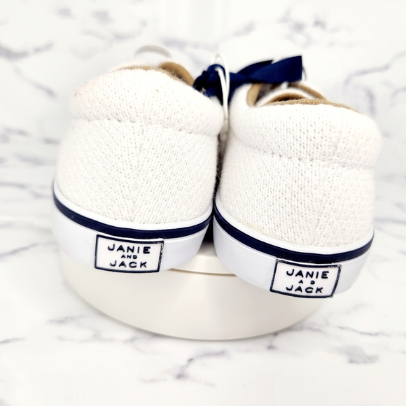 Janie and Jack Shoes NWT - Picture 2 of 2